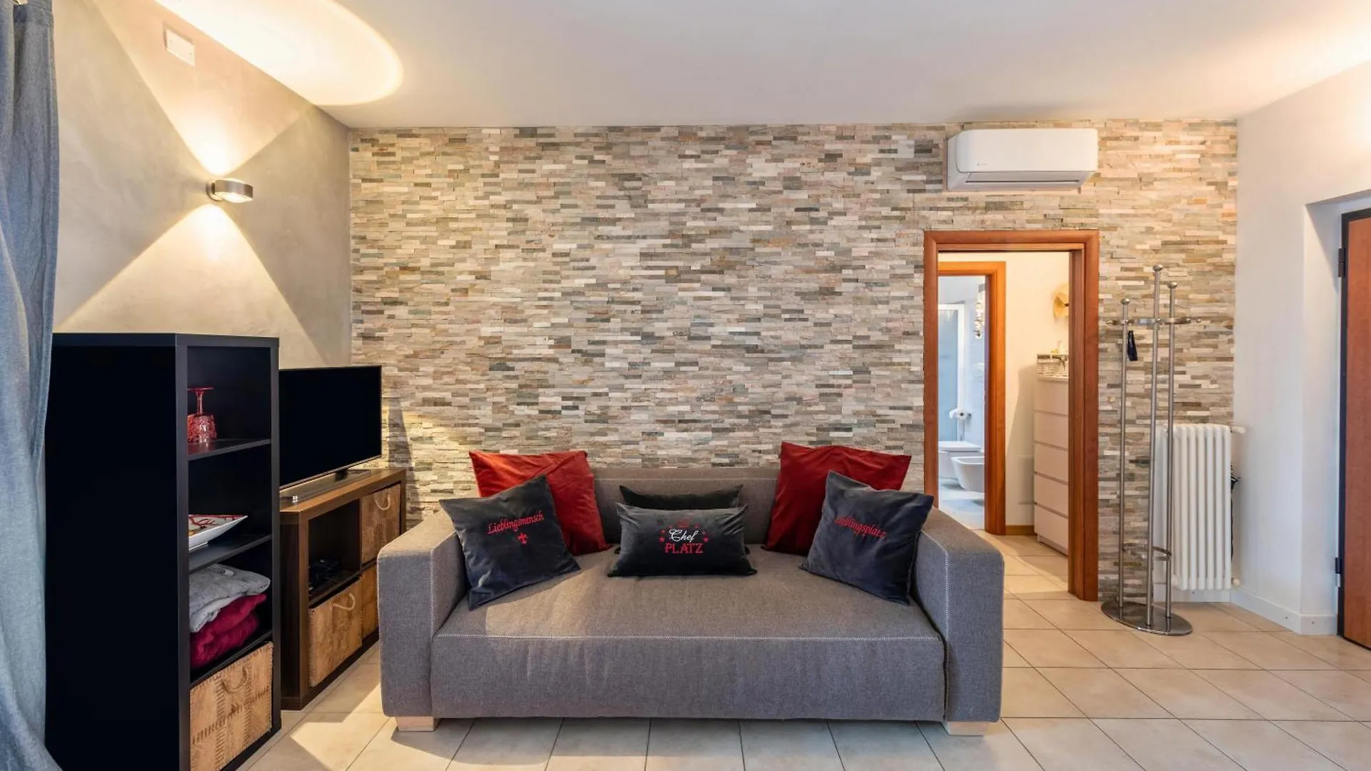 شقة Residence Corte La Fiorita كوسترمانو