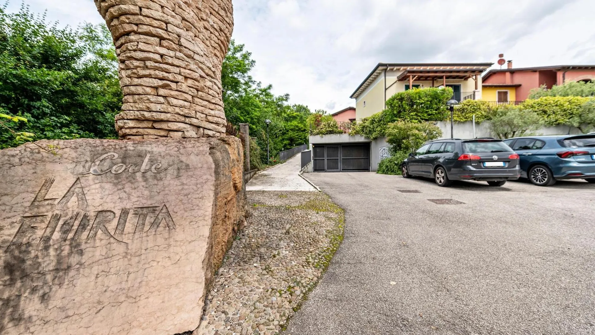 Residence Corte La Fiorita Costermano Apartment